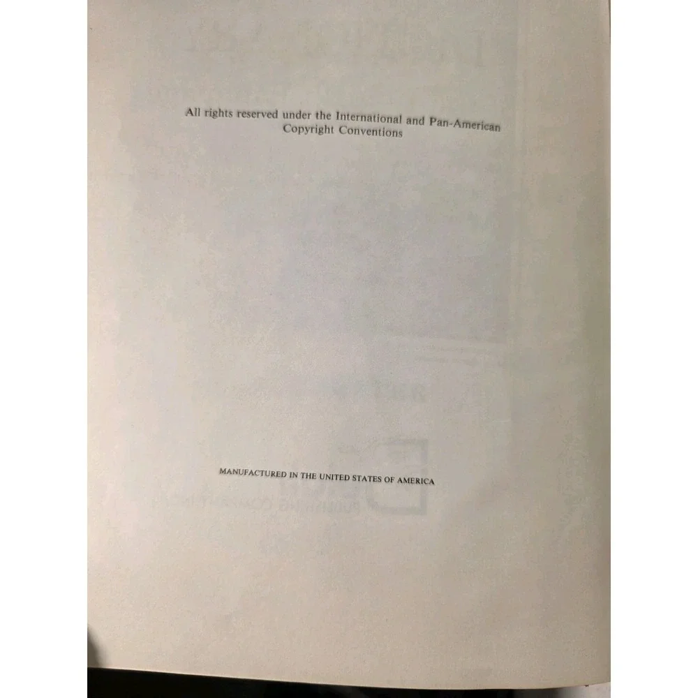 The Living Webster Encyclopedic Dictionary of the English Language 1981 VTG HC